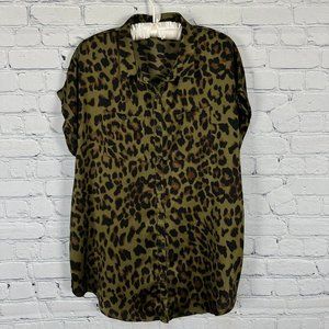 Fate Women's Leopard Print Button Up Collared Cap Sleeved Blouse, Size Med. NWOT